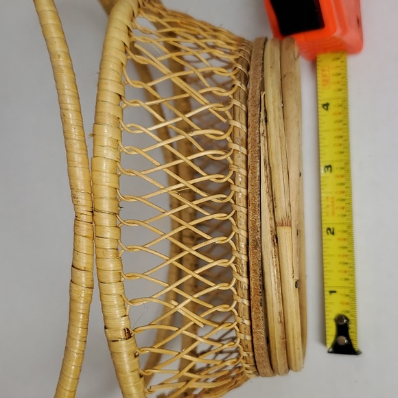 Vintage Wicker Basket - Picture 10 of 11